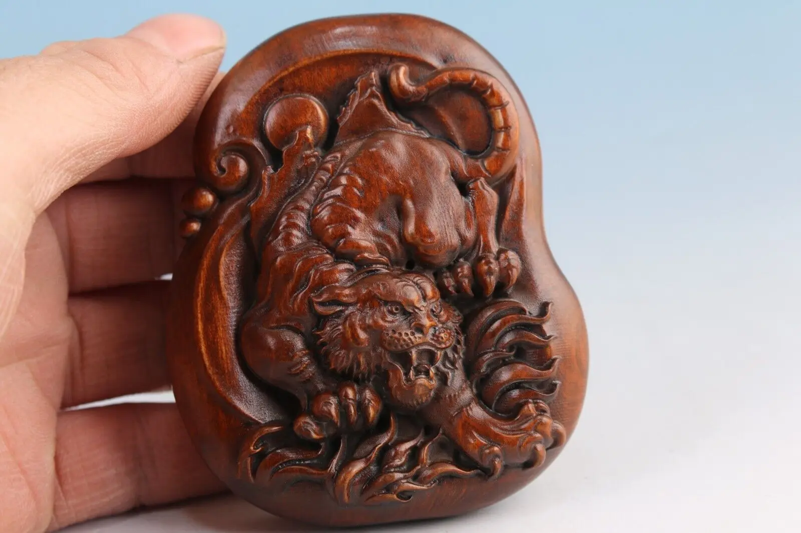 

Редкая китайская самшитовая фигурка тигра ручной работы, статуя коллекции netsuke, ручная деталь