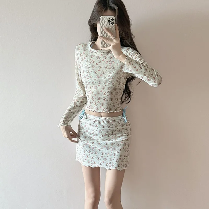 Korean Y2K Cute Bear Sunscreen Long Sleeve Mesh Cover-up Skirt 4 Piece Set Temperature Vacation Split Swimsuit Women Bikini Sets