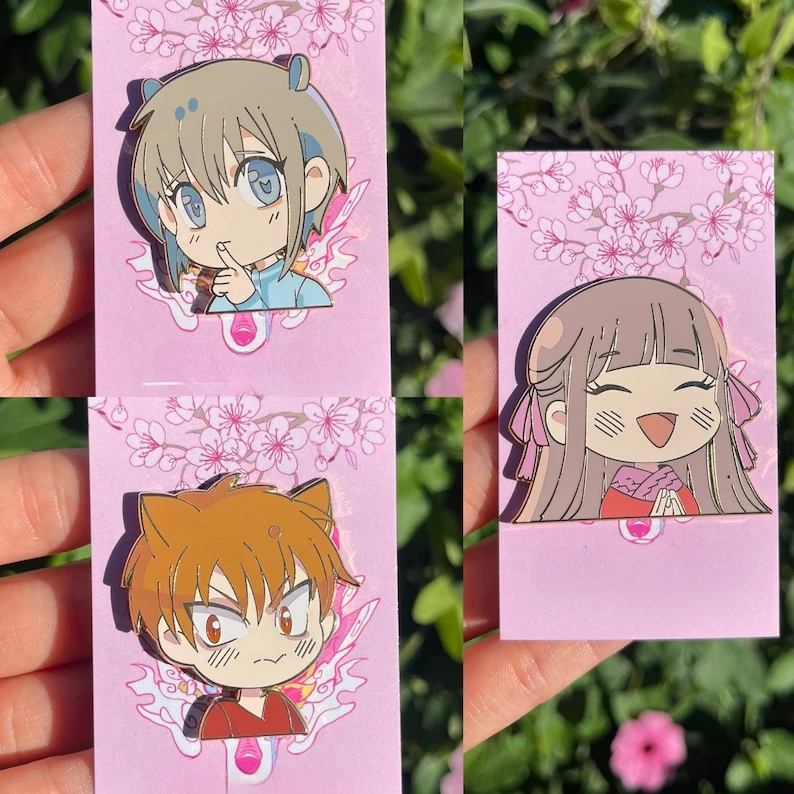 دبابيس المينا FB Chibi