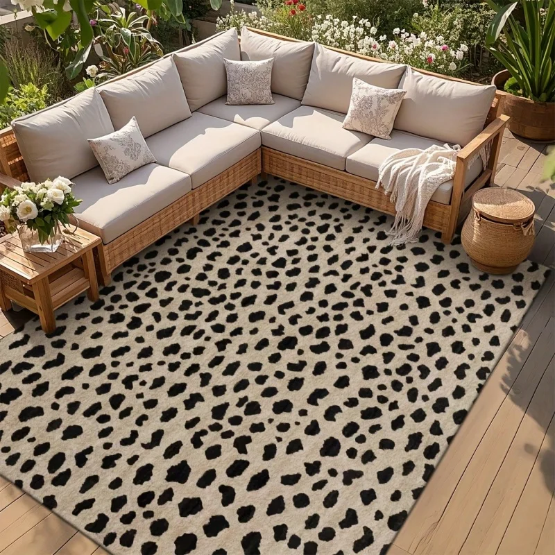 Neuester Schwarz-Weißer Leopardenmuster-Teppich, Kuhflecken-Muster Bodenteppich für Außenbereich, Terrasse und Wohnzimmer