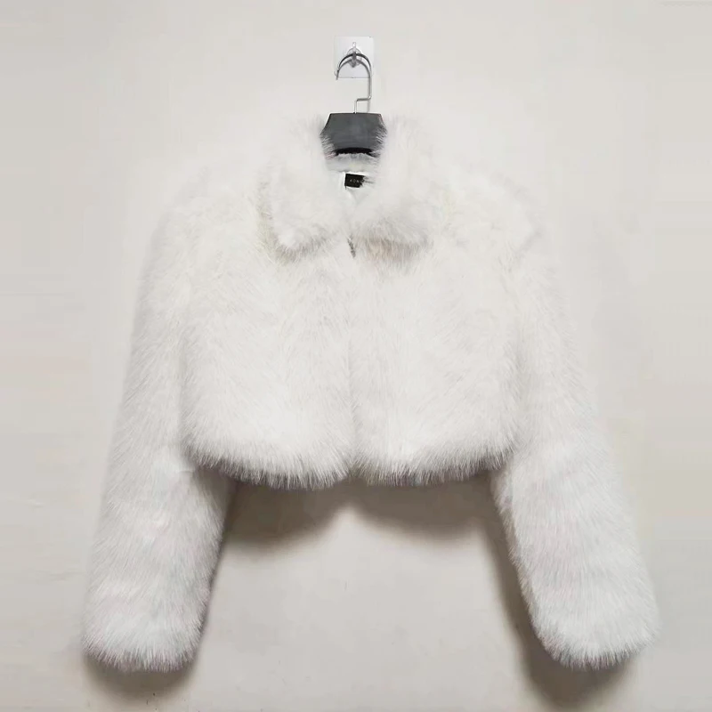 Winter Warm Short Cut Faux Fur Coats Women Long Sleeves Turn Down Collar Sweet Girls Pink Faux Fur Coat Wedding Fur Cape Jackets