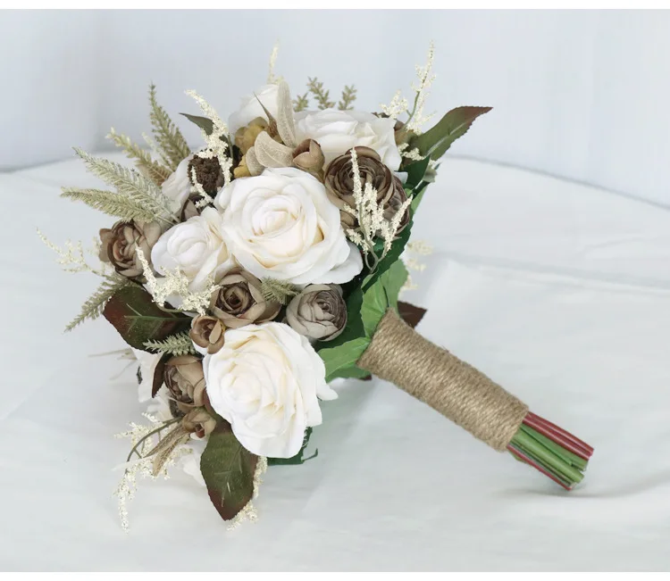 Bouquet de mariée poney vintage, ivoire, blanc et marron, fausses fleurs, pour un mariage en plein air, 2023