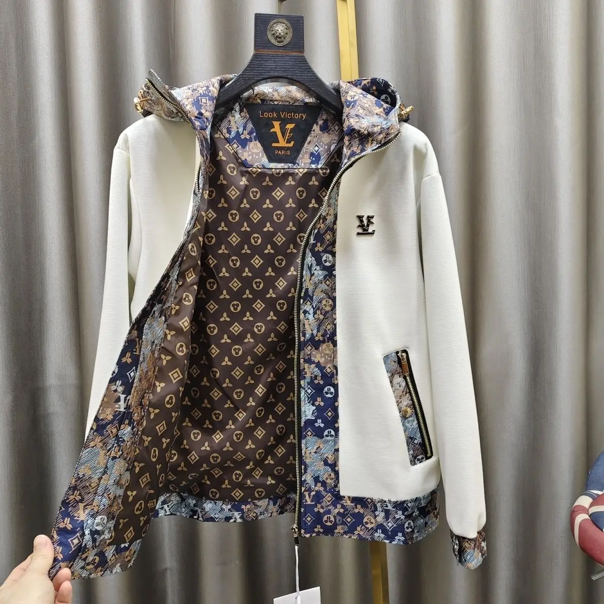 Spring and Autumn New Fashion Hooded Men's Versatile Top Men's Korean Trend