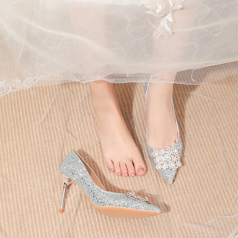 Wedding shoes, showy crystal shoes bride's shoes high heels, not tiring feet, water diamonds, large shoes, banquet women's shoes