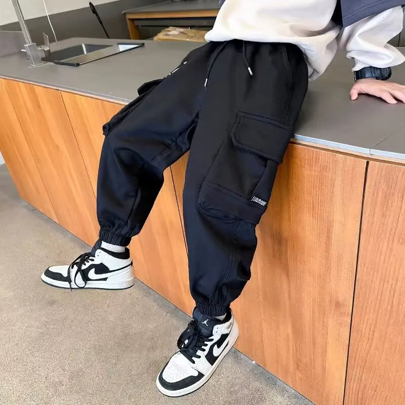 Boys Pants Spring and Autumn Casual and Handsome Pants Teenage Boys Loose Fitting Cargo Pants