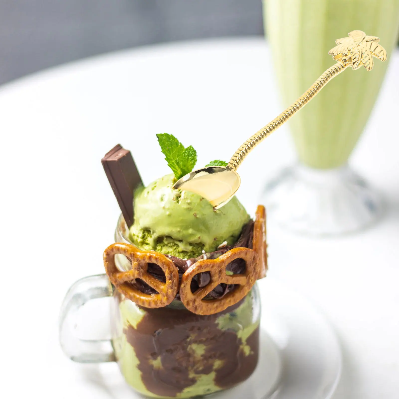 

1Pcs Retro Tropical Coconut Tree Coffee Spoon Creative Zinc Alloy Stirring Sugar Dessert Spoon Polished Coffee Utensil