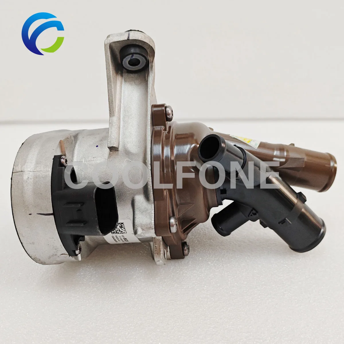 

Водяной насос системы охлаждения для BUICK ENCORE CHEVROLET TRAILBLAZER 12701699 12718625 12696868 12707765 1269-6868 1270-1699