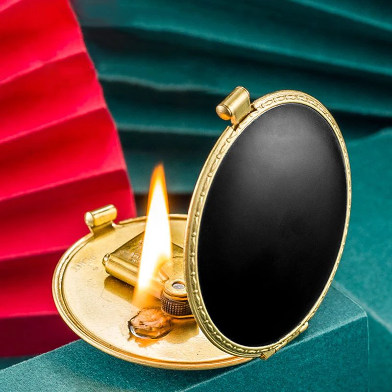 Handmade Brass 1935 Compact Round Semi-Automatic Antique Lighter Mechanical Gasoline Pressed Powder Lighter