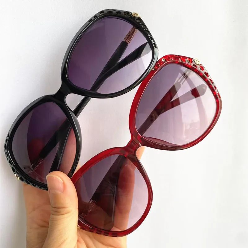

Fashion Women Sunglasses Oversize Frame Anti-UV Spectacle Chinese Style Sun Glasses Personality Eyeglasses Hollow Design Google