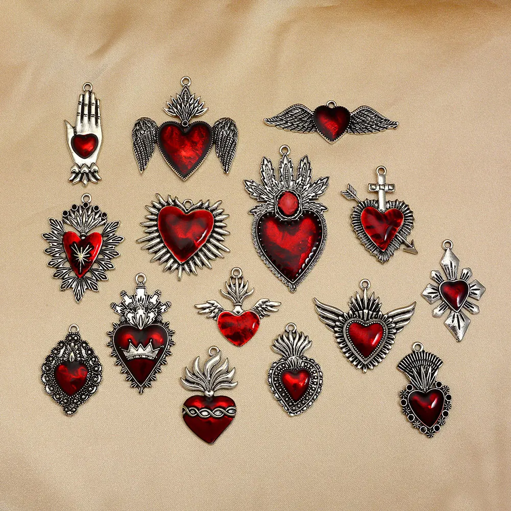 4pcs/Lot Gothic Burning Sacred Heart Charms Corazon Winged Catholic Pendants For Diy Necklace Earring Jewelry Making Supplies