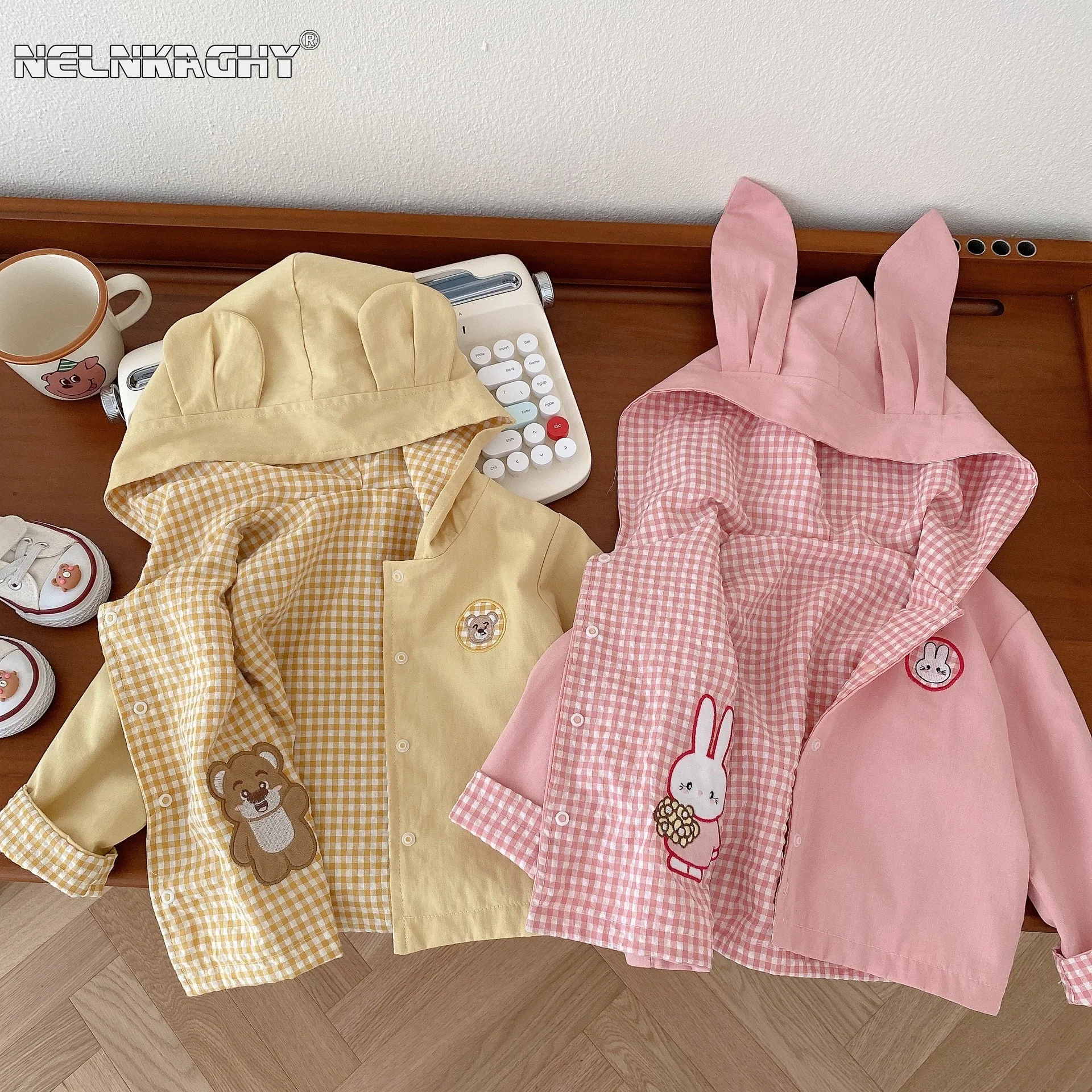 2024 autunno nuovo in bambini neonate carino capispalla-bambini manica intera con cappuccio cartone animato orso coniglietto cappotto, Outwear