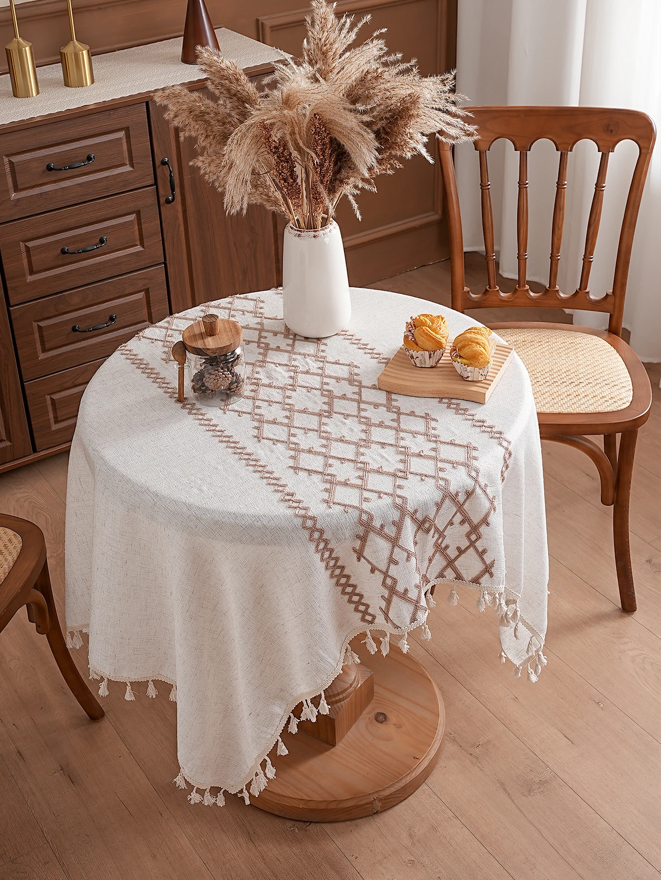 Diamond Grid Thickened Linen Embroidered Tablecloth, Simple Dining Table Cloth, Coffee Table Cover Cloth, Square Tablecloth
