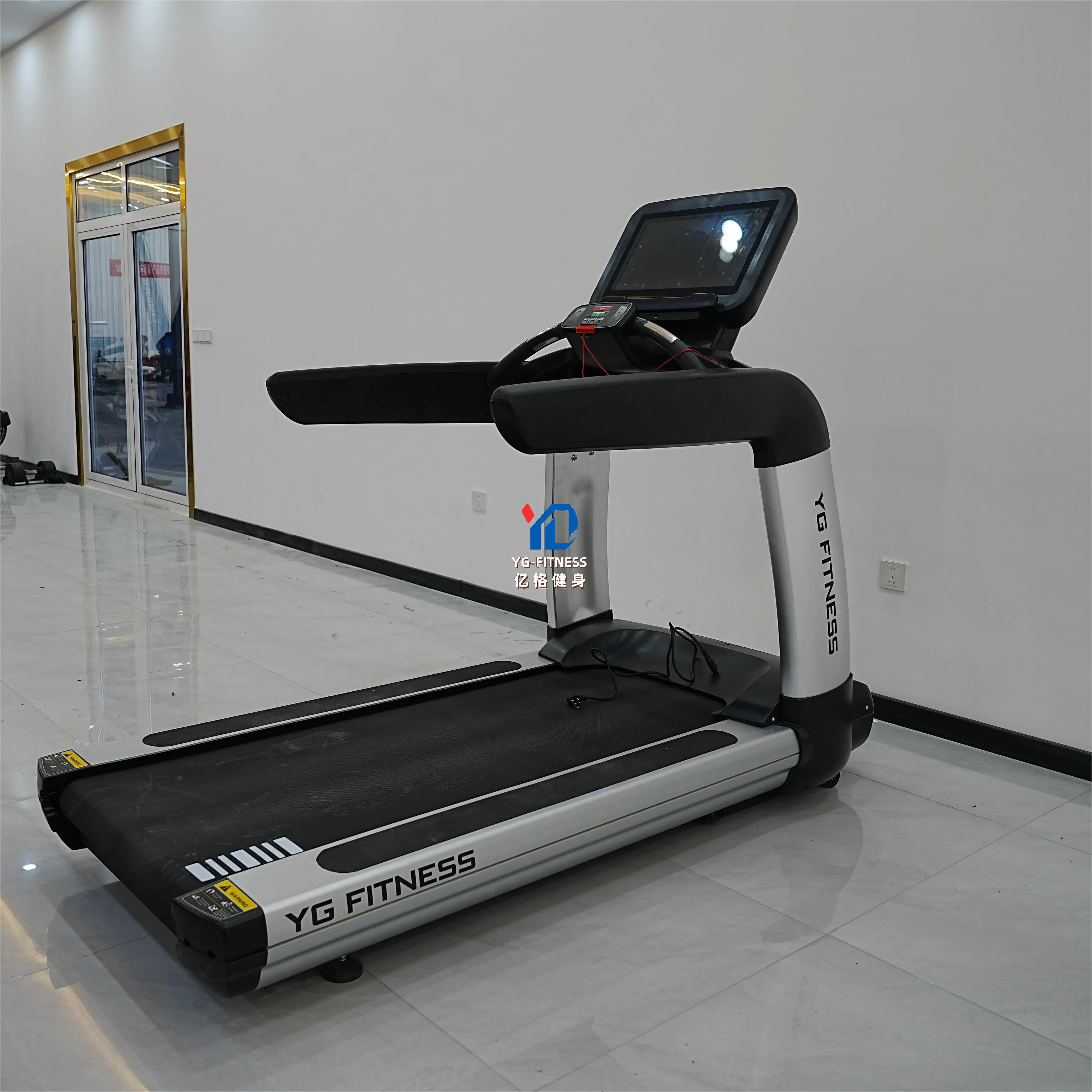 Profesyonel Koşu Bandı Ticari - Running Gear Equipment incelemesi ve fiyatı