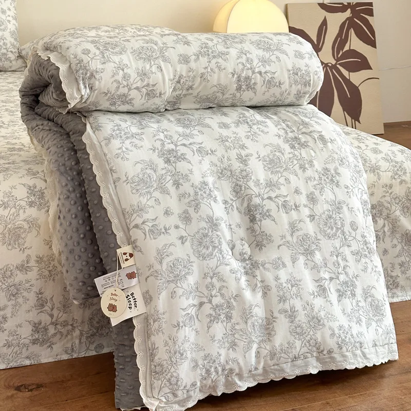 

Всесезонное одеяло-пуховик для взрослых из ткани с цветочным узором, наполнитель из полиэфирного волокна, машинная стирка, постельное белье