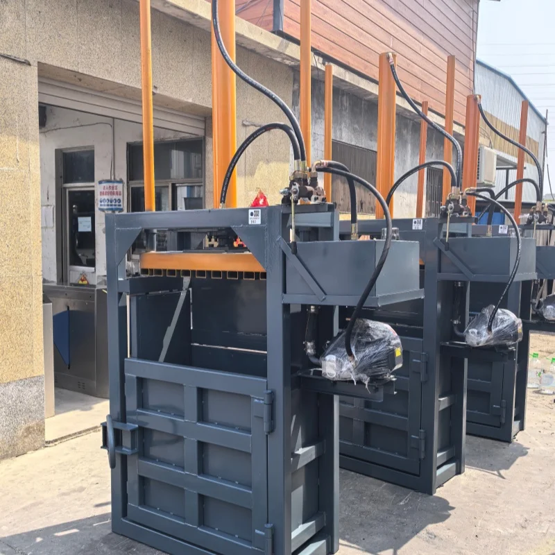 2025 10-100T مكبس مربع شبه أوتوماتيكي عمودي هيدروليكي من الألومنيوم يمكن نفايات البلاستيك ورقة ضاغط القمامة العمودي المكبس