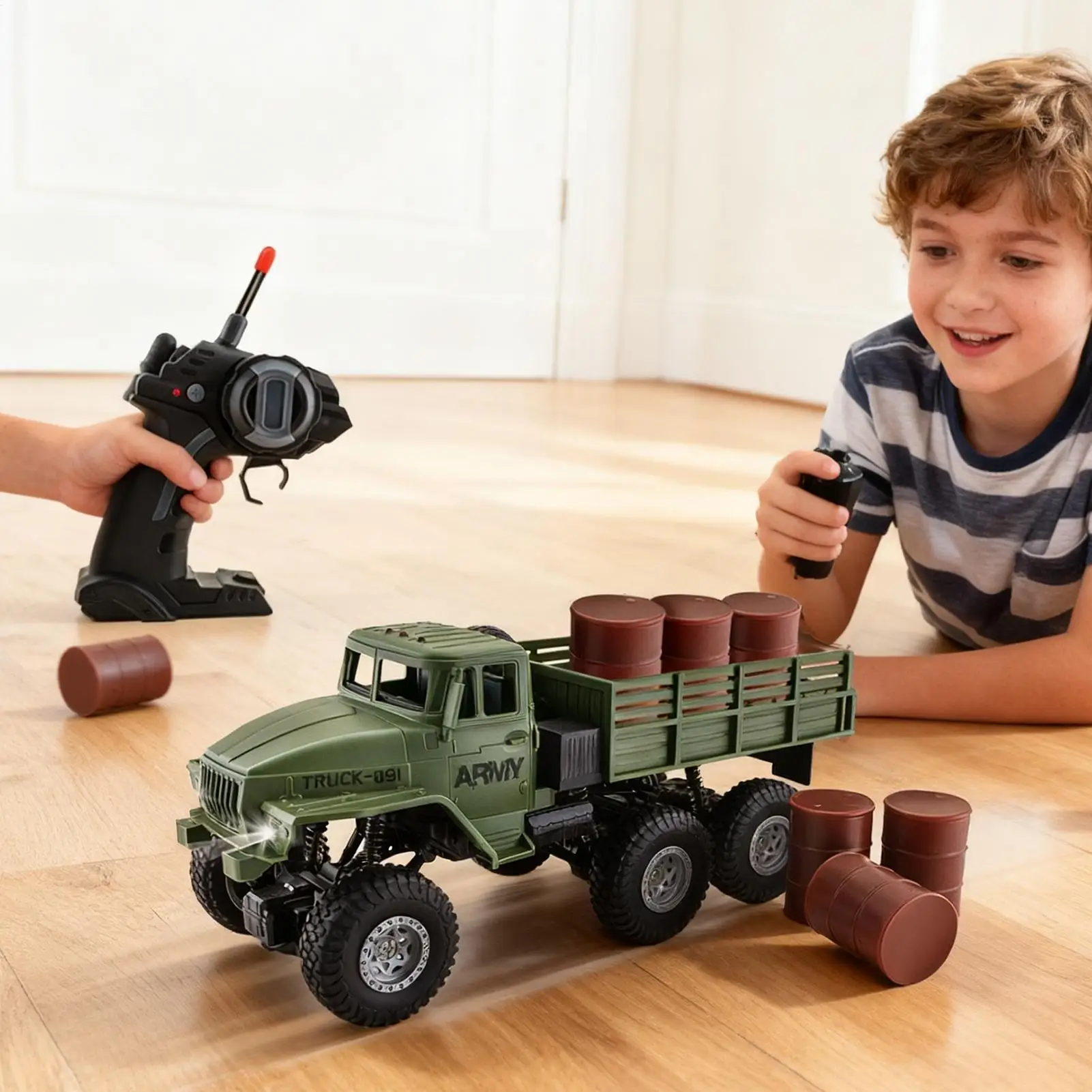 

Rechargeable RC Car High Speed 4WD Children Toy for Boys Remote Control truck 2.4G Off Road climbing Truck RC Toy