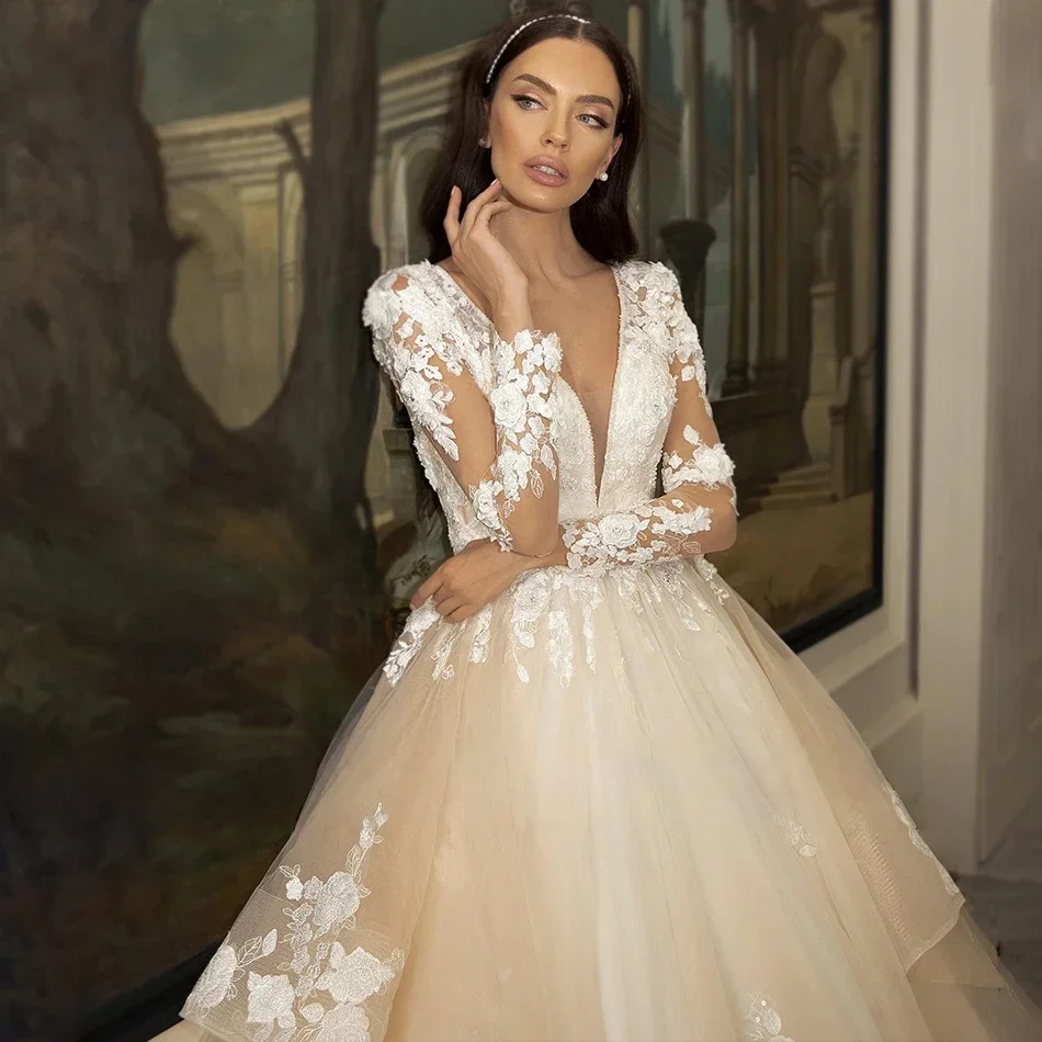 Elegant Champagne Wedding Dress 2026 Long-Sleeved V-Neck Beaded 3d Applique Princess Bride Bridal Gown Vestidos