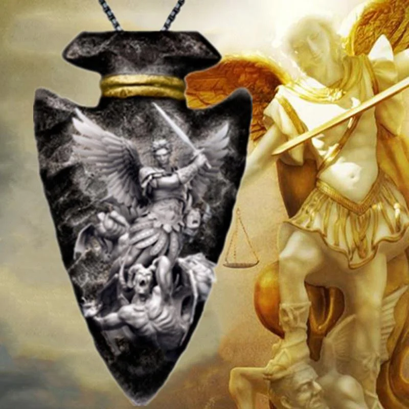 الموضة الإبداعية سانت مايكل الملاك قلادة مثلث قلادة الهيب هوب القلائد للرجال مجوهرات اكسسوارات هدية للذكرى السنوية