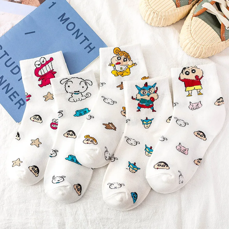 Bandai-Calcetines japoneses de dibujos animados para mujer, medias de ocio, deportes de calle, periféricos de Anime, lindo estudiante, nuevo producto