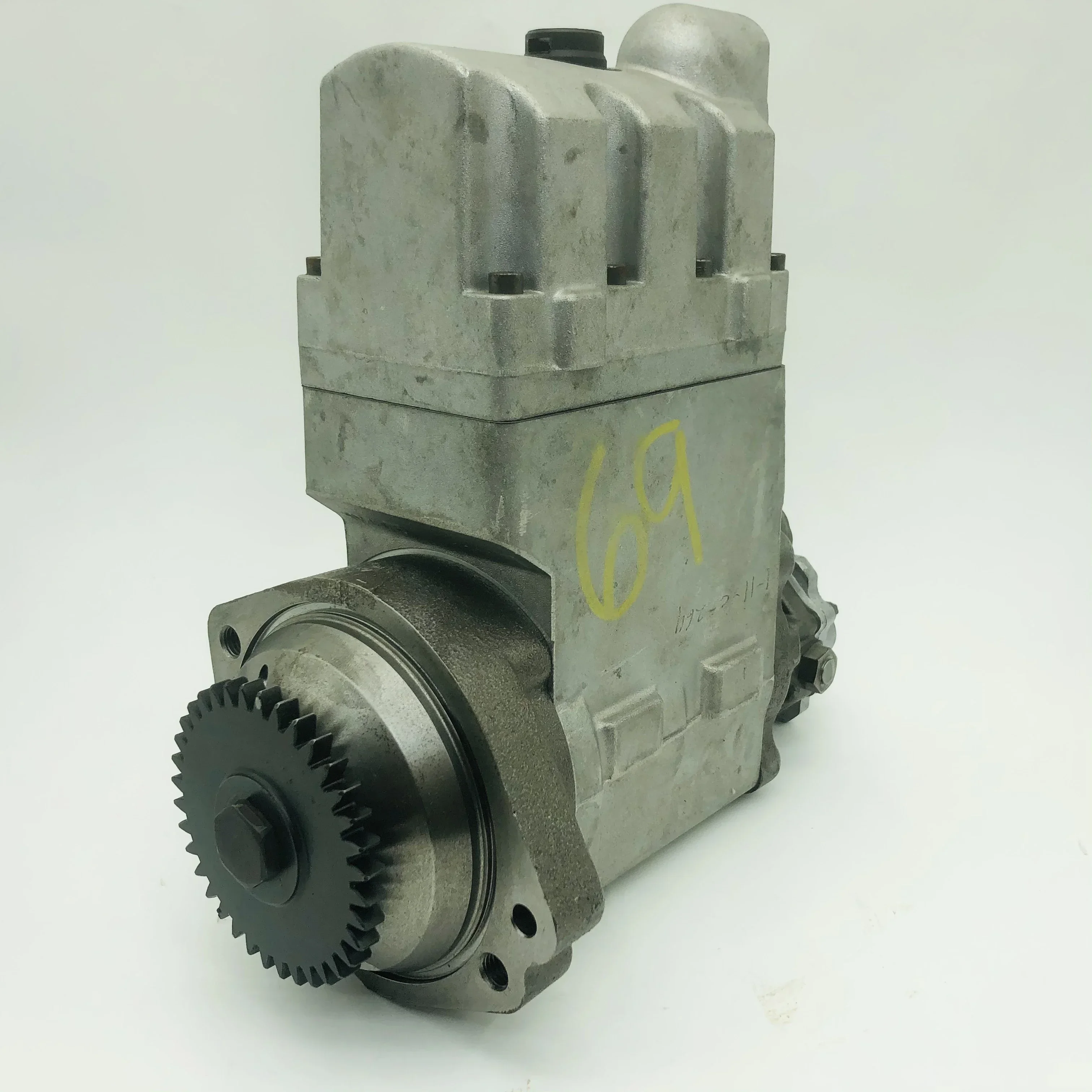 

factory direct sales Used for CAT E330C E330D C9 fuel injection pump 319-0678 3190678