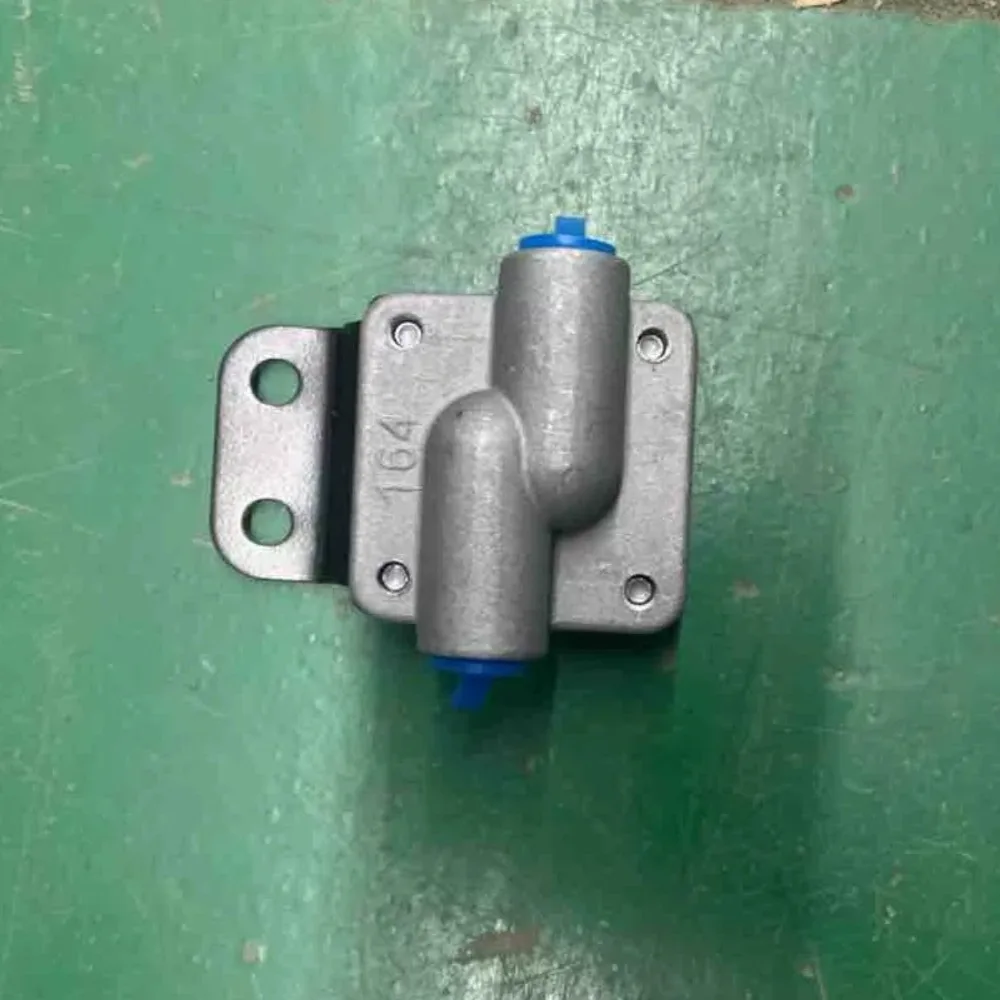 For Maxus T60 T70 Clutch Buffer Valve Clutch Oil Pipe Hydraulic Buffer National VI Genuine