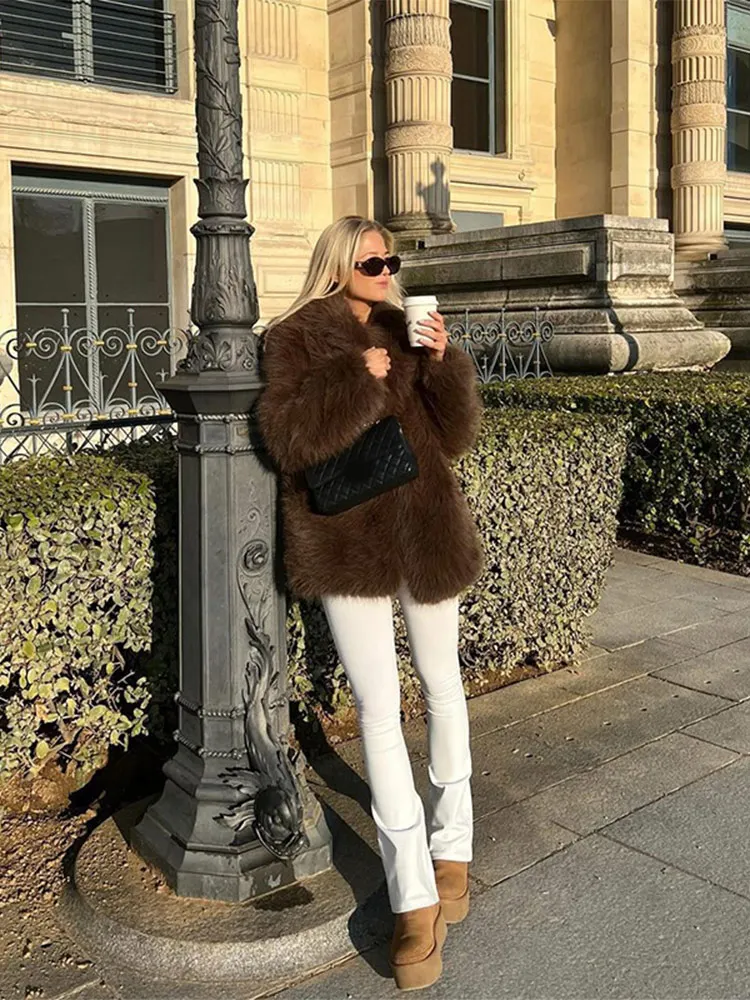 2024 Winter Brown Warm Fluffy Faux Fur Short Coat Women Long Sleeve Loose Lapel Coats Elegant Lady High Street Thickened Outwear