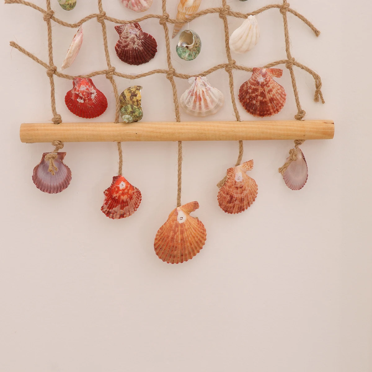 

Rustic Decor Shell Curtain Wall Seashell Garland Fishing Net Hanging Display Mediterranean Home Macrame Ornaments