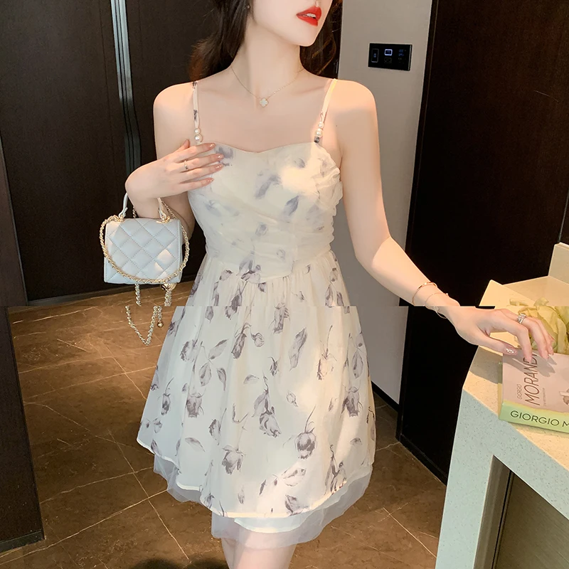 

Summer 2024 Sexy Pure Desire Floral Print High Waist Midi Dr Women's Strapl Lace Patchwork Crop Top Gown Commute Sle