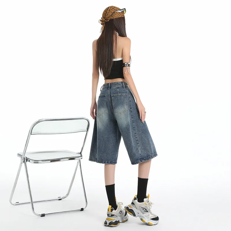 Retro American Denim Short Pants for Women in Summer 2025, High-waisted, Slimming and Loose-looking Wide-leg Mid-length Jeans