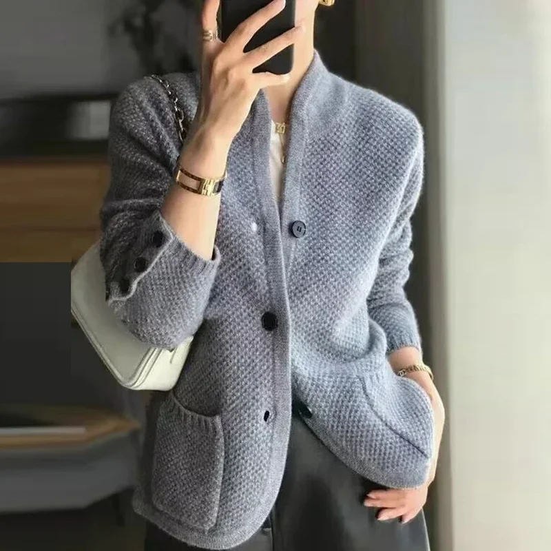 Autumn Winter Sweater Jacket 	Women Long Sleeve Outerwear Ladies Sweater Button Coat Women Casual Knitwear