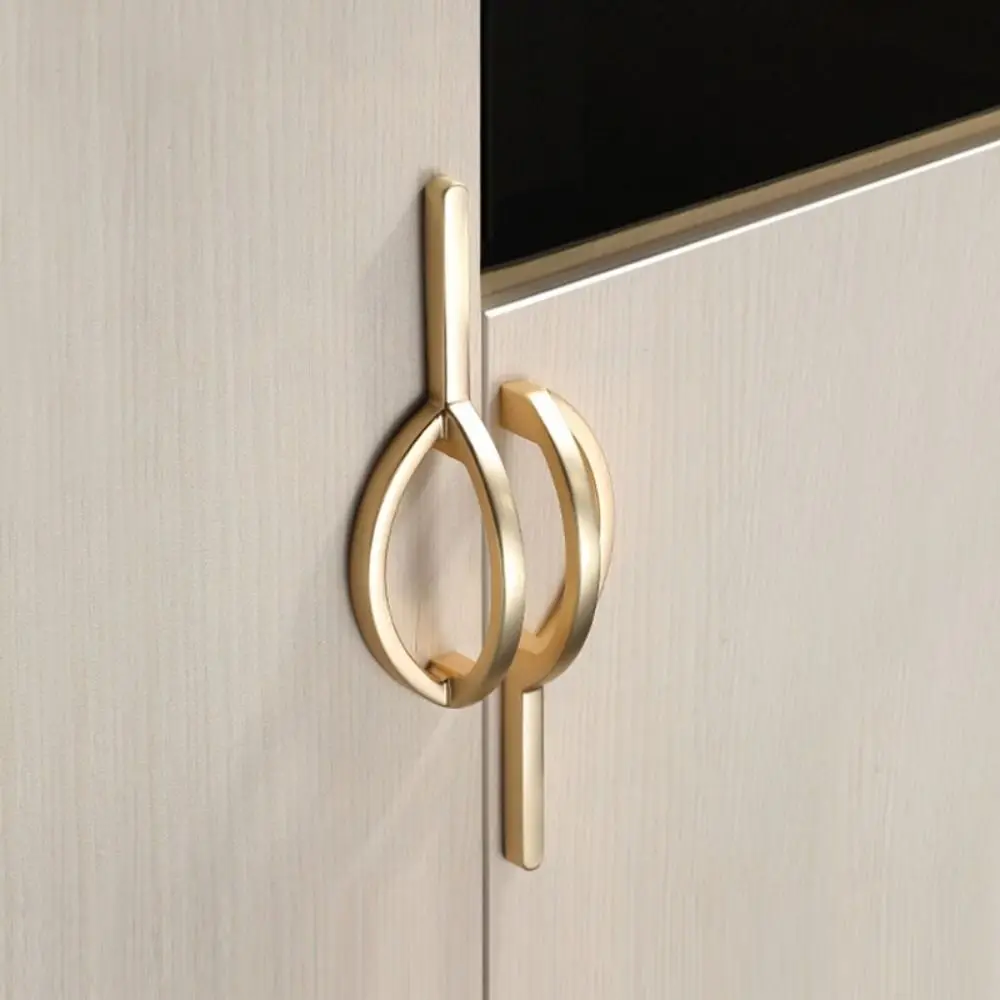 

Gold Chinese Style Cabinet Handles Unique Line Design Comfortable Grip Gold Wardrobe Pulls High Quality Durable