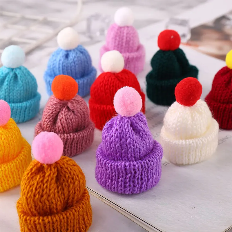 5-50 pz natale Mini cappelli per maglieria bambola pompon cappello fai da te cappelli di lana lavorati a maglia per l\'albero di natale ornamento