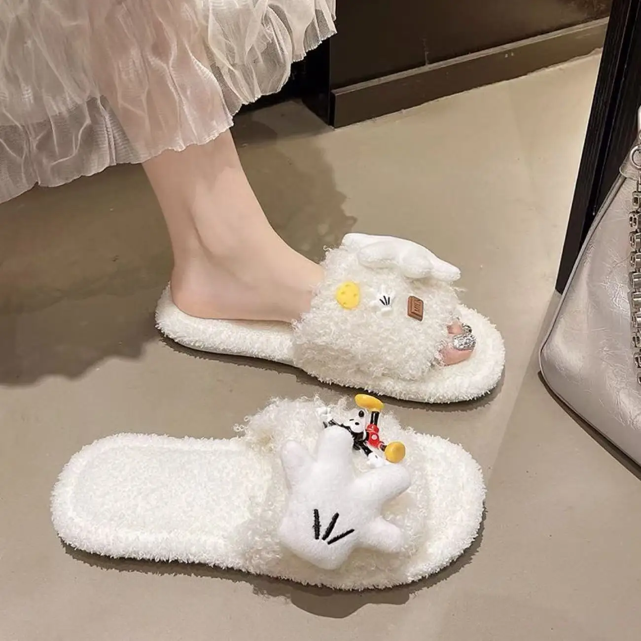 

2026 spring autumn winter new Mickey Mouse lovely Comfortable real photos couple girl women fashion warm cotton shoes slippers
