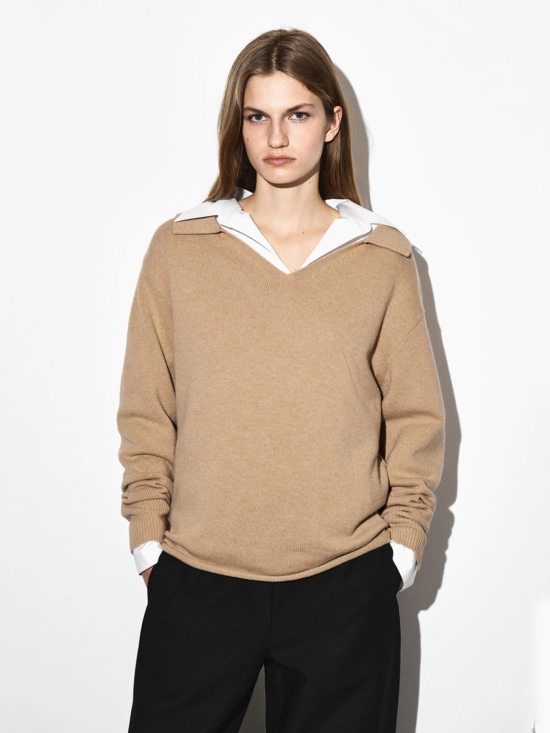 

Новый женский осенний повседневный универсальный вязаный свитер из шерсти с длинными рукавами, свободный крой, вязаный топ без застежек