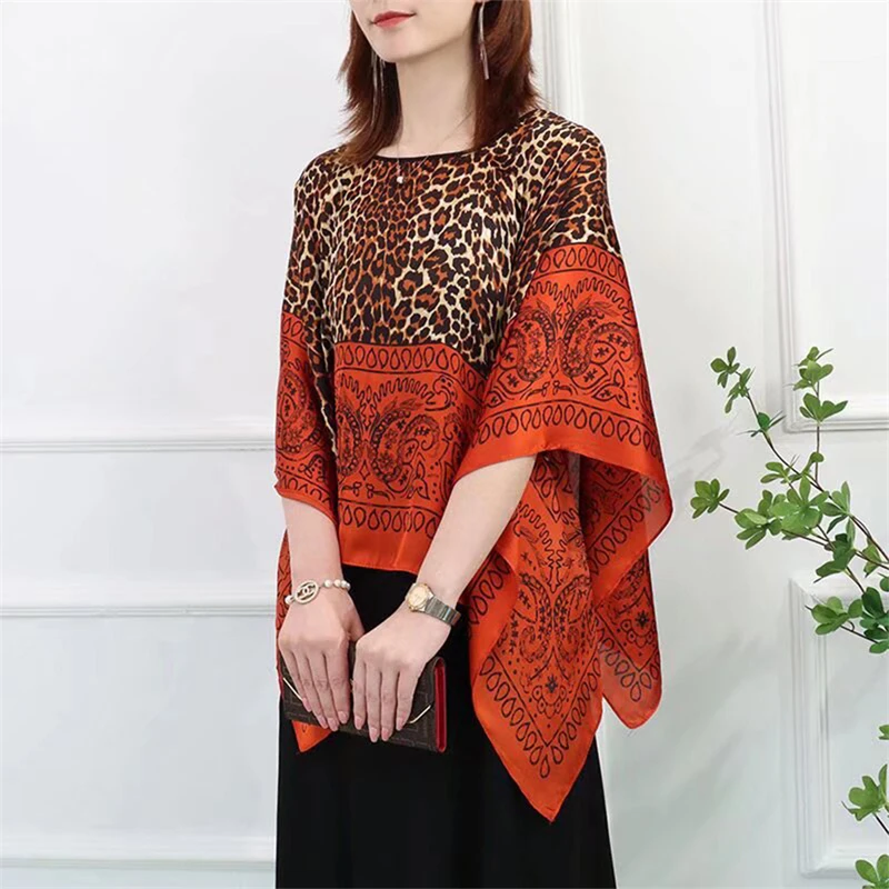 Cobertura de blusa de chiffon com estampa leopardo para mulheres, poncho sexy, blusa solta, confortável protetor solar, moda quente de luxo, 2022