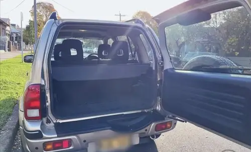 Amortiguador de Gas para puerta trasera, resorte de varilla de apoyo para Suzuki Grand Vitara, SUV de 5 puertas, 1999-2005, 1 ud.