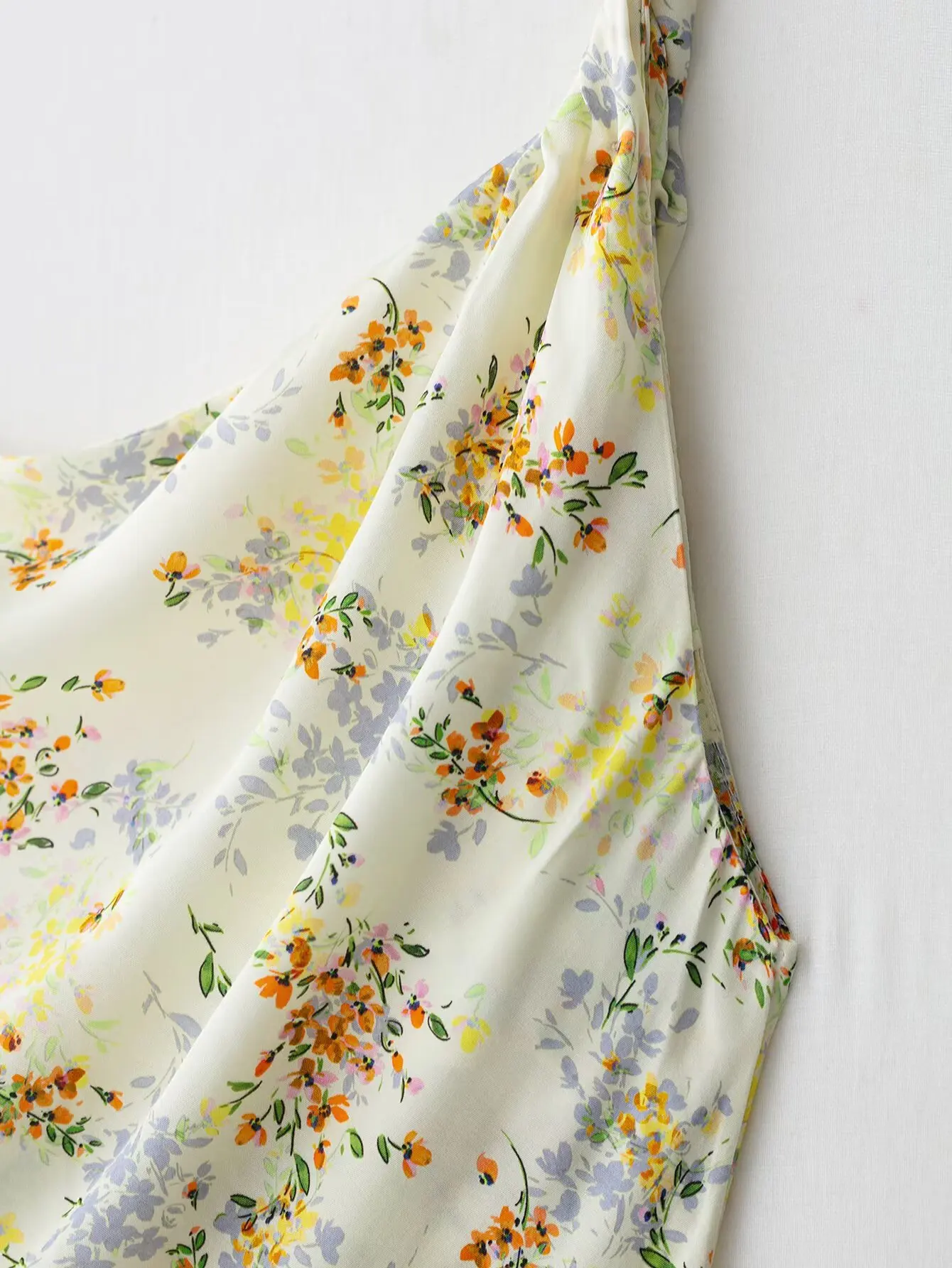 2025 new summer women's casual fashion slim print satin suspenders sleeveless sway collar long dress