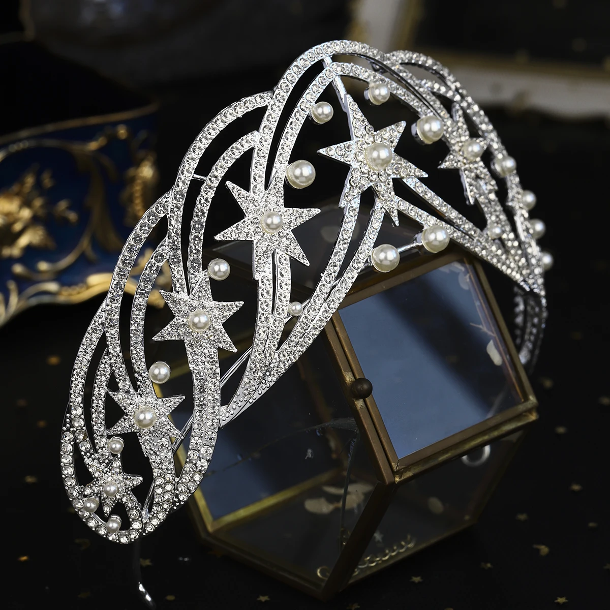 Luxury Celebrity Style Hair Accessories Wedding Tiara Vintage Crown For Women ins Style Star Rhinestone Pearl Crown As Gifts