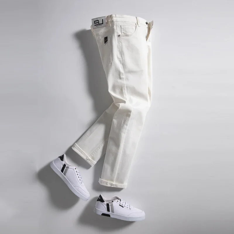 

2024 Men White Jeans Fashion Casual Classic Style Regular Straight Fit Soft Trousers Male Advanced Stretch Pants