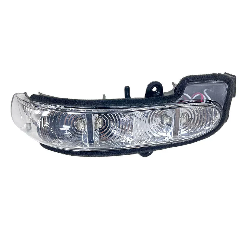 Rearview Mirror Steering Lamp Pattern Rearview Mirror Light2038200121 2038200221 Applicable2001 2002 2004Mercedes-BenzCLevelW203