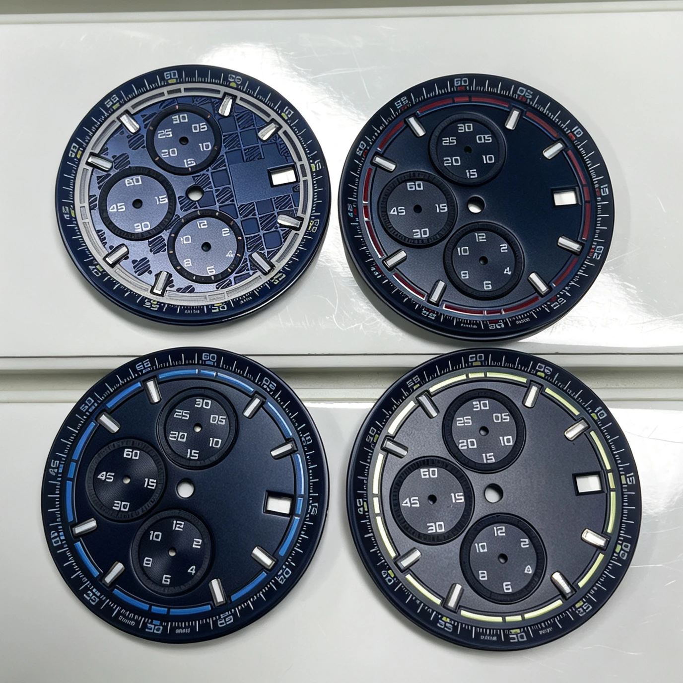35.5mm Iuminous Dial, Suitable For The VK67 Quartz Chronograph Movement Wristwatch. Additionally, There Are Case, Hands and Stra
