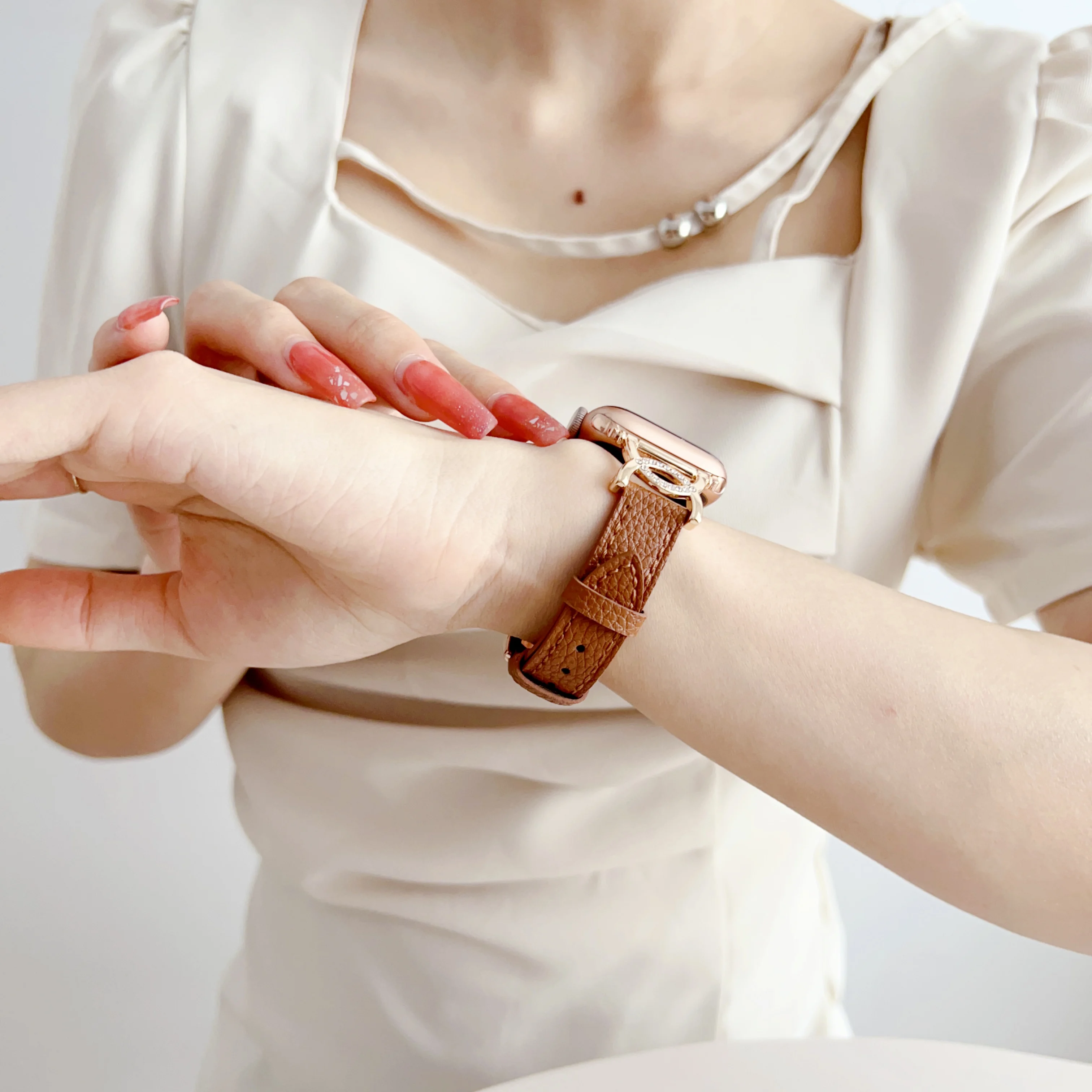 Genuine Leather Bracelet for Apple Watch Ultra Band 8 7 6 5 4 3 2 SE Women Butterfly Clasp Strap for iWatch 49 44 45 42 41 40 38