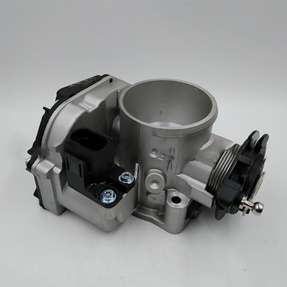 Throttle Body 058133063Q For Audi A4 A6 Quattro Volkswagen Passat 1.8T 1998-2000 408237212008Z 058133063M