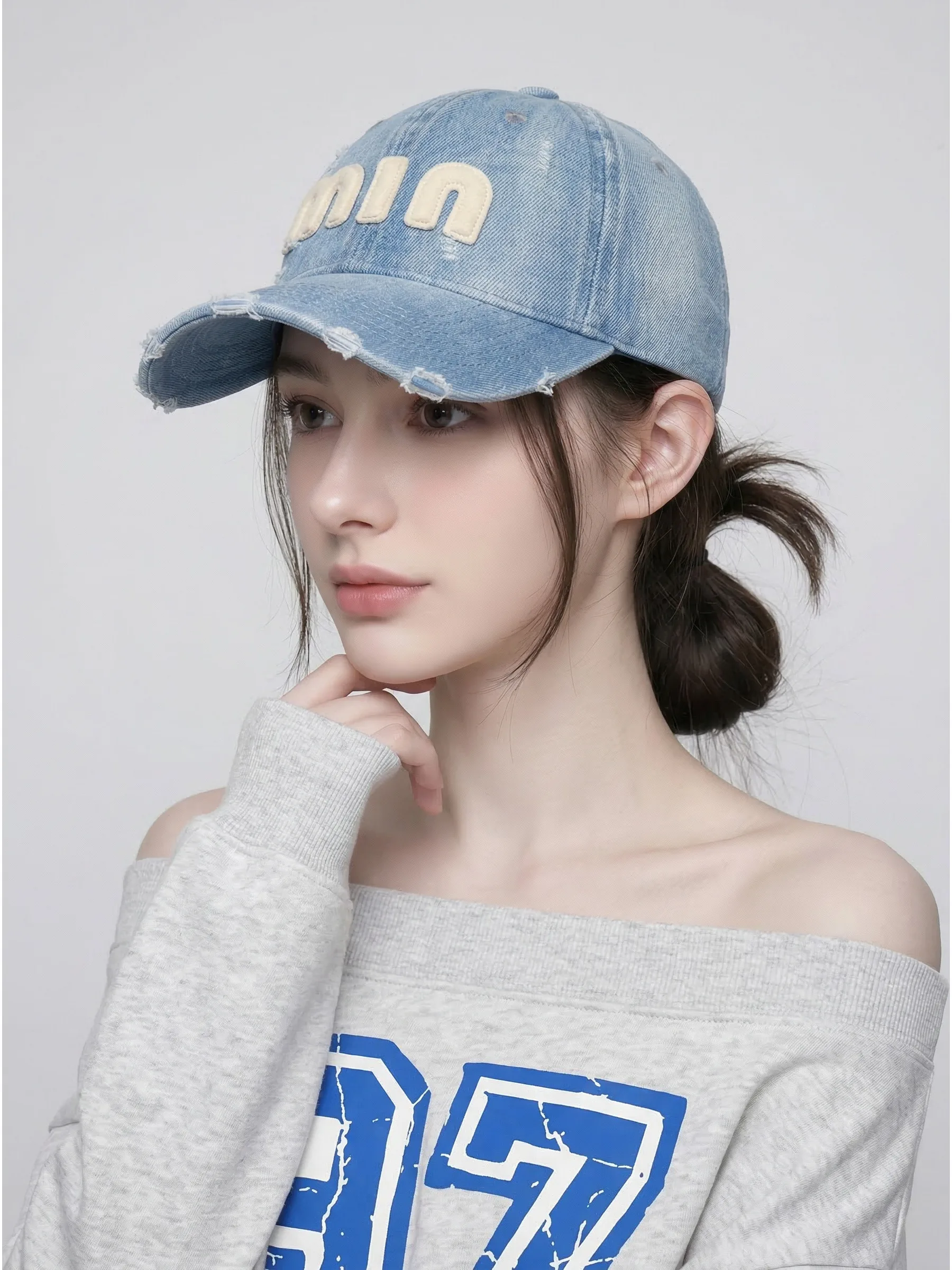 casquette-de-baseball-en-jean-printemps-2026-pour-femme-effet-vieilli-protection-uv-calotte-ronde-visiere-courbee-motif-lettres-unisexe