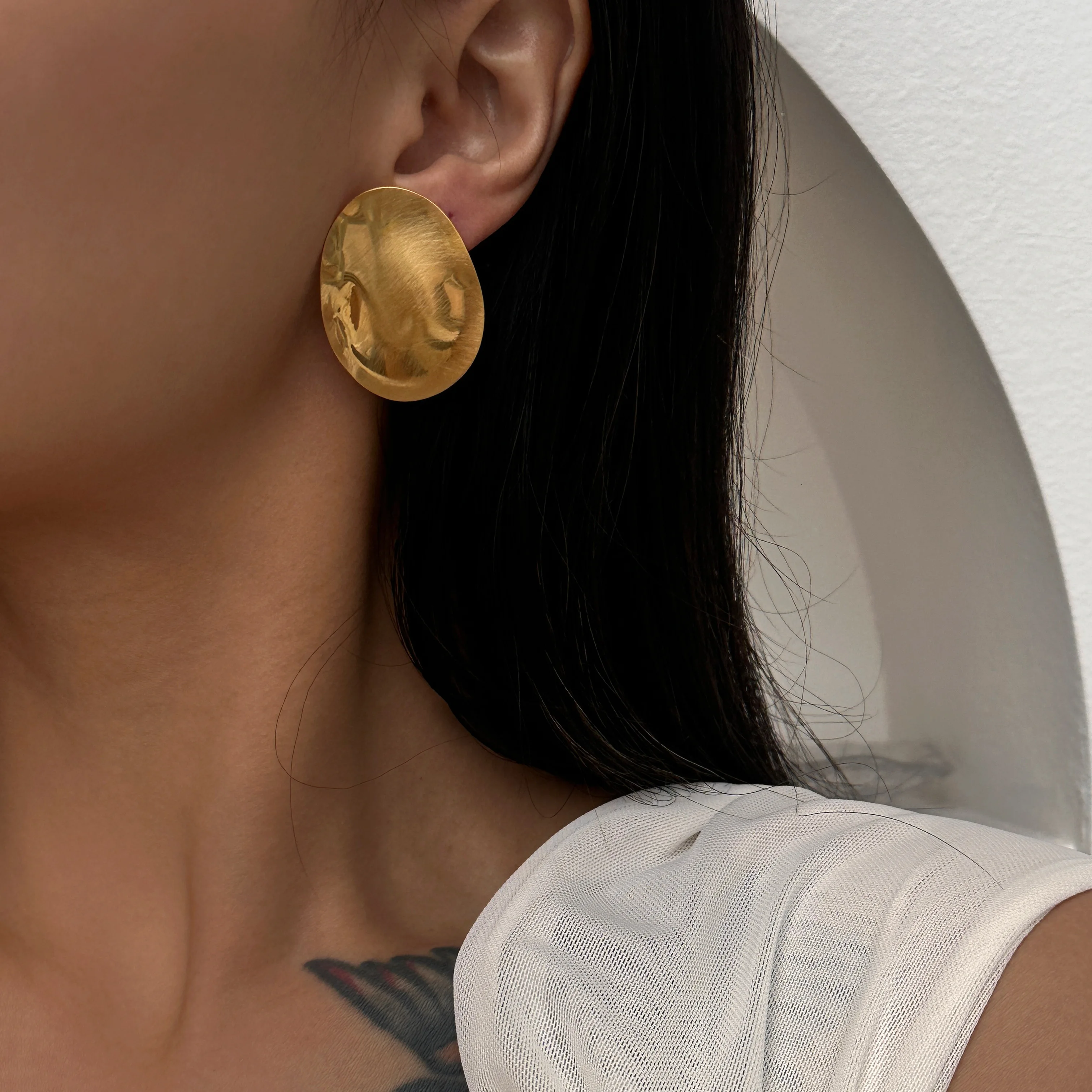 

DASEIN 2025 Summer 18k Gold Plated Minimalist Vintage Court Design Oval Earrings Unique Hypoallergenic Stainless Steel Jewelry