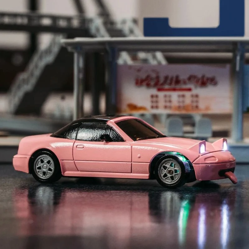 

1:43 Дрифт-автомобиль с дистанционным управлением 4wd, полностью пропорциональное управление с гироскопом, 60-минутное время работы, реалистичный дизайн гоночного автомобиля Mx5