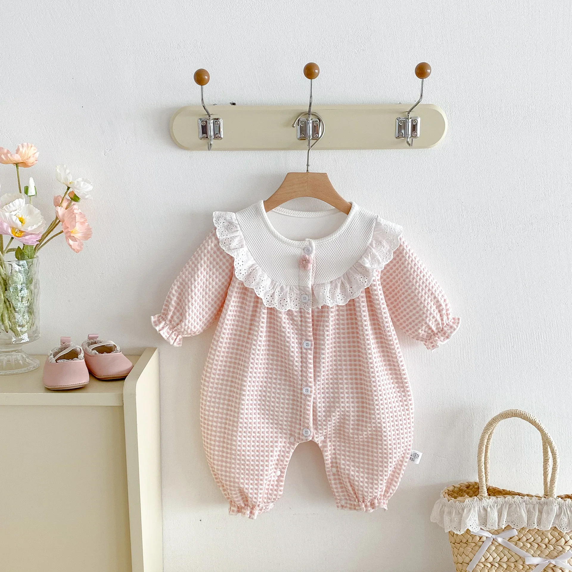 

Одежда для новорожденных, комбинезон с длинными рукавами для маленьких девочек, осень 2024, новый комбинезон для младенцев, милый кружевной кардиган для малышей, цельный комбинезон