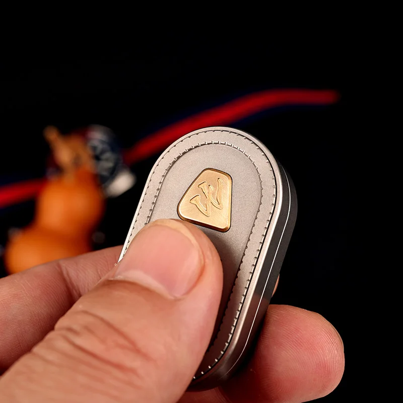 Fashion Machinery Fidget Slide EDC Titanium Alloy Fidget Toys Office Desktop Stress Relief Relaxation Cool Push Slider