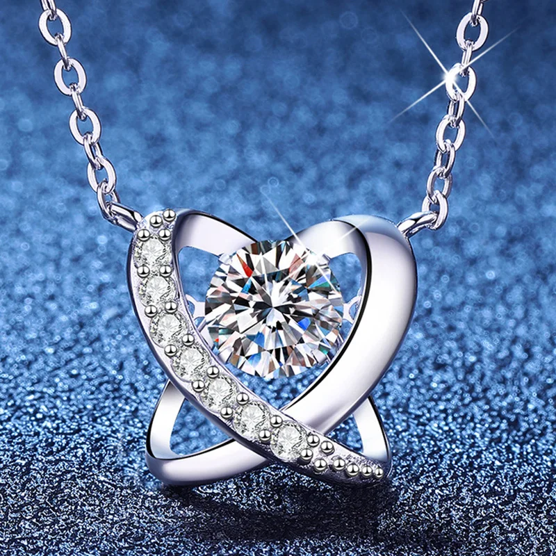 

1.0 Ct Moissanite Butterfly Shape Necklace 925 Sterling Silver Lab Diamond Pendant Women Gifts Wedding Fine Jewelry Party