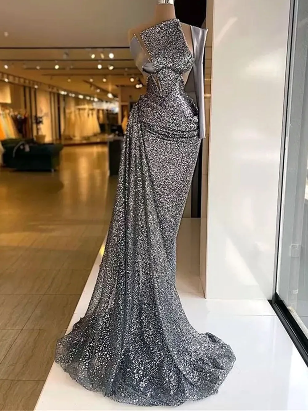 Glitter Gray Mermaid Prom Dresses Sequins One Shoulder Evening Dress Custom Made Floor Length High Neck Party Gown